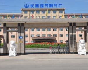 如何调节燃气热水器以达到理想效果并做出正确操作？这