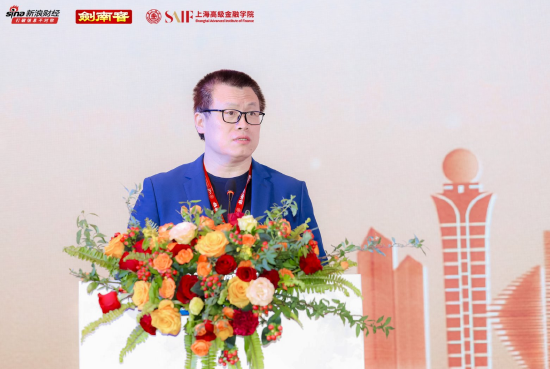 新浪财经CEO邓庆旭：愿和民营企业家携手并进，为民营企