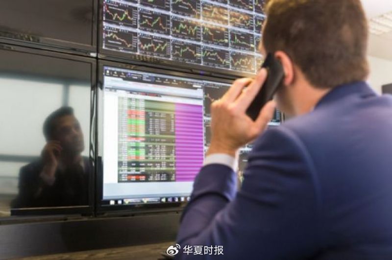 百亿元爆款三年缩水80％，27年量化元老谢幕，中信保诚