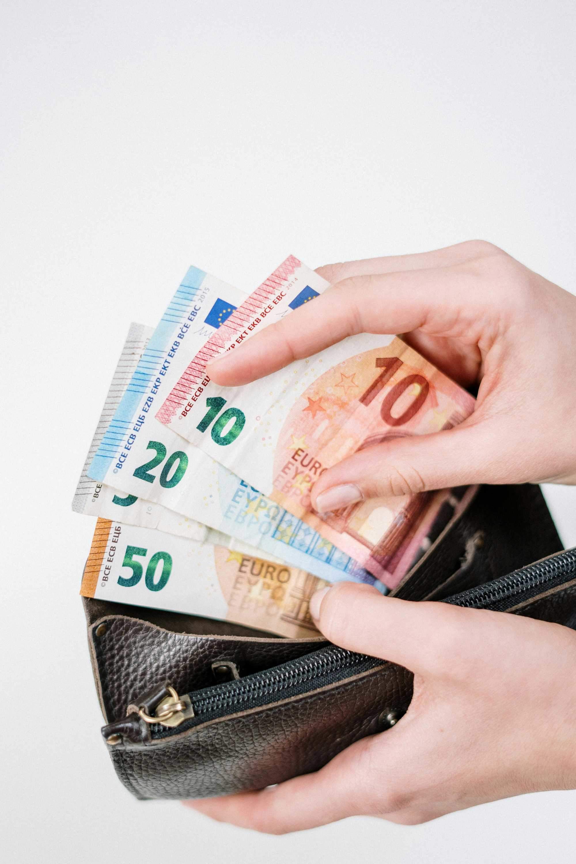 usd是什么？usd在国际货币体系中的地位和影响是什么？