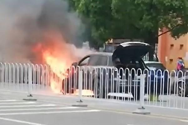 如何处理自燃险相关事务并知晓应对无自燃险情况的办法